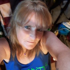 Meet your Posher, Pam